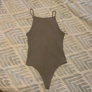 🧁 3/20 Aritzia body suit